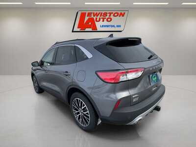2022 Ford Escape, $20995. Photo 3