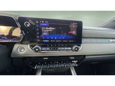 2024 Chevrolet Colorado Crew Cab, $43995. Photo 9