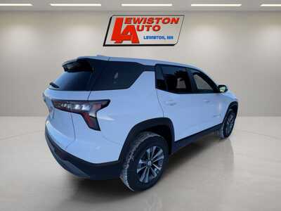 2026 Chevrolet Equinox, $34095. Photo 5