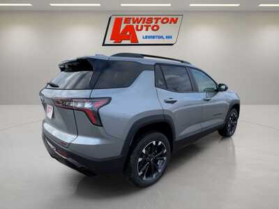 2026 Chevrolet Equinox, $38065. Photo 5