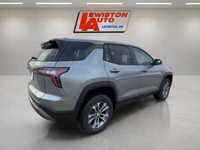 2026 Chevrolet Equinox, $34095. Photo 6