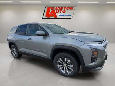 2026 Chevrolet Equinox, $34095. Photo 8