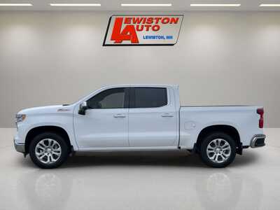 2024 Chevrolet 1500 Crew Cab, $43995. Photo 2