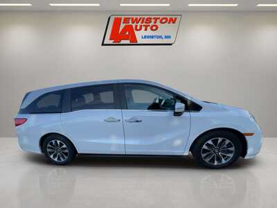 2023 Honda Odyssey, $32995. Photo 6