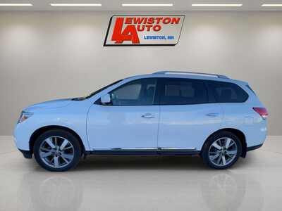 2014 Nissan Pathfinder, $8495. Photo 2