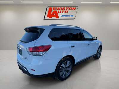 2014 Nissan Pathfinder, $8495. Photo 5