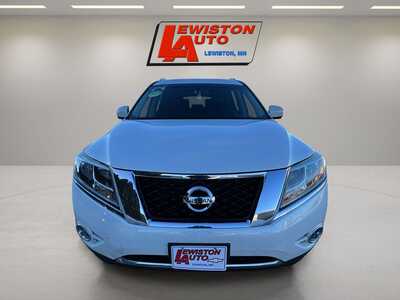 2014 Nissan Pathfinder, $8495. Photo 9