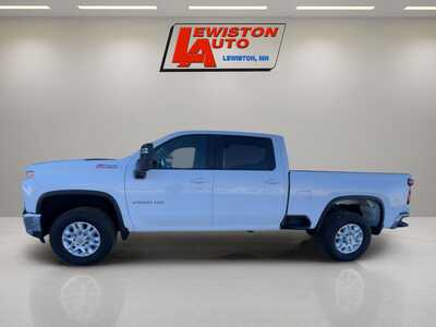 2022 Chevrolet 1500 Crew Cab, $41995. Photo 2
