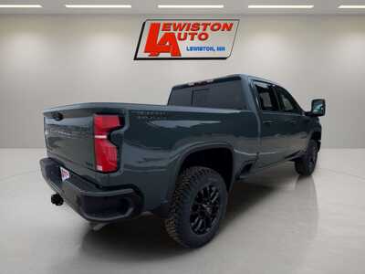 2026 Chevrolet 3500 Crew Cab, $72085. Photo 5