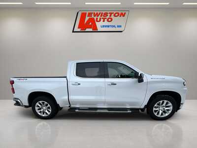 2019 Chevrolet 1500 Crew Cab, $30995. Photo 12