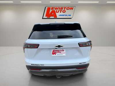 2026 Chevrolet Equinox, $40060. Photo 12