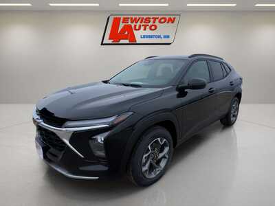 2026 Chevrolet Trax, $25885. Photo 1