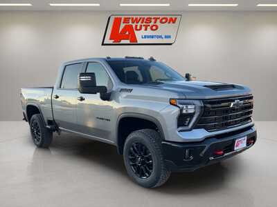2026 Chevrolet 3500 Crew Cab, $66585. Photo 7