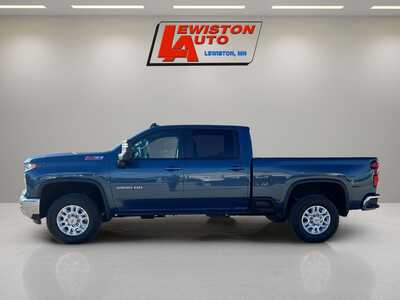 2025 Chevrolet 3500 Crew Cab, $56995. Photo 10