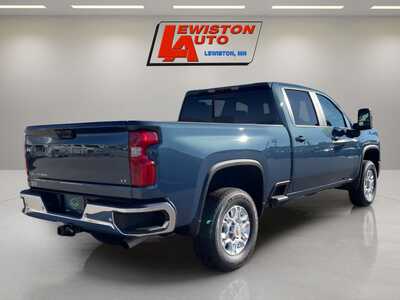 2025 Chevrolet 3500 Crew Cab, $56995. Photo 5