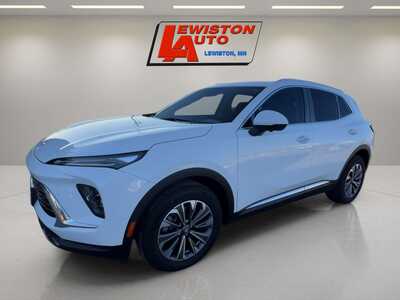 2025 Buick Envision, $28995. Photo 1