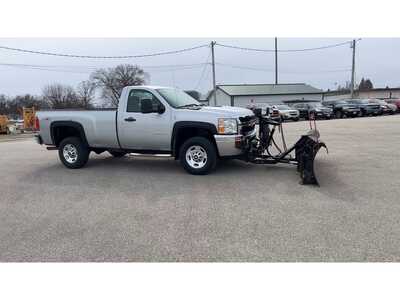 2011 Chevrolet 2500 Reg Cab, $12995. Photo 7