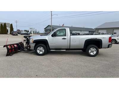 2011 Chevrolet 2500 Reg Cab, $12995. Photo 9
