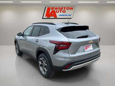 2026 Chevrolet Trax, $25885. Photo 11