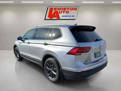 2023 Volkswagen Tiguan, $22995. Photo 11