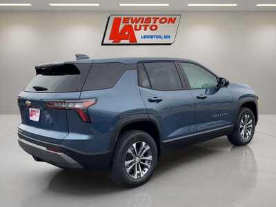 2026 Chevrolet Equinox, $35365. Photo 5