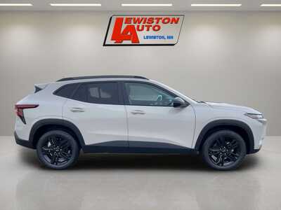 2026 Chevrolet Trax, $28385. Photo 6