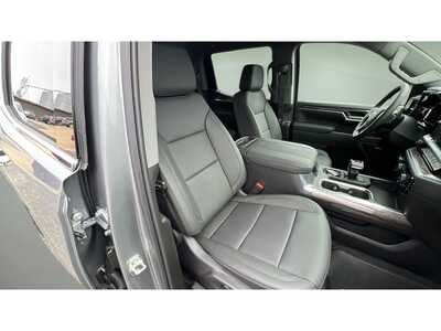 2026 Chevrolet 1500 Crew Cab, $61980. Photo 10