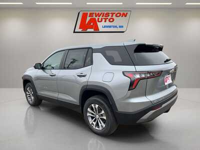 2026 Chevrolet Equinox, $35365. Photo 11