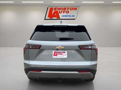 2026 Chevrolet Equinox, $35365. Photo 12