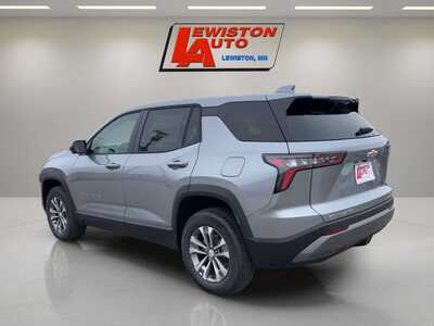 2026 Chevrolet Equinox, $35365. Photo 4