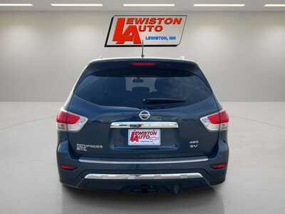 2015 Nissan Pathfinder, $3995. Photo 12