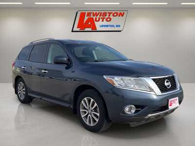 2015 Nissan Pathfinder, $3995. Photo 7