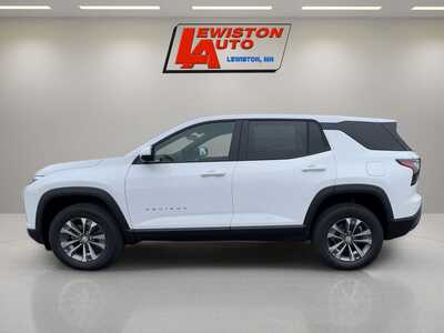 2026 Chevrolet Equinox, $35365. Photo 2