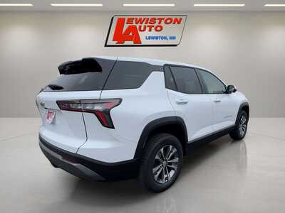 2026 Chevrolet Equinox, $35365. Photo 5