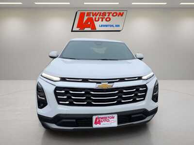2026 Chevrolet Equinox, $35365. Photo 8