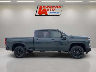 2026 Chevrolet 3500 Crew Cab, $66115. Photo 7
