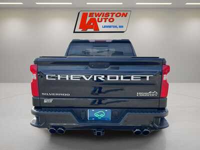 2020 Chevrolet 1500 Crew Cab, $34995. Photo 12