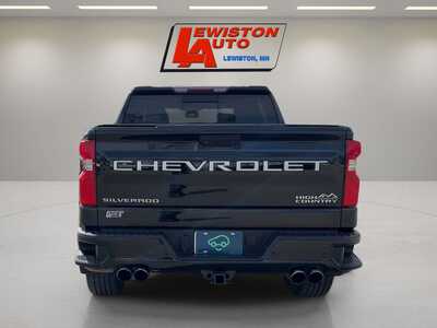 2020 Chevrolet 1500 Crew Cab, $34995. Photo 4
