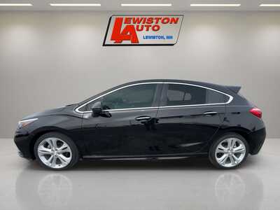 2017 Chevrolet Cruze, $12995. Photo 2
