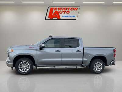2024 Chevrolet 1500 Crew Cab, $39995. Photo 2