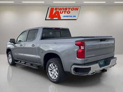 2024 Chevrolet 1500 Crew Cab, $39995. Photo 3