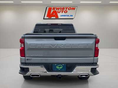 2024 Chevrolet 1500 Crew Cab, $39995. Photo 4
