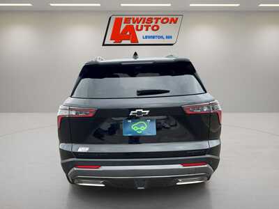 2025 Chevrolet Equinox, $31495. Photo 12