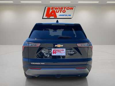 2026 Chevrolet Equinox, $34095. Photo 12