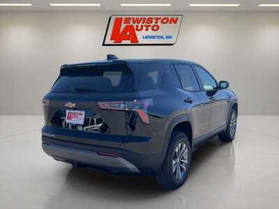 2026 Chevrolet Equinox, $34095. Photo 5