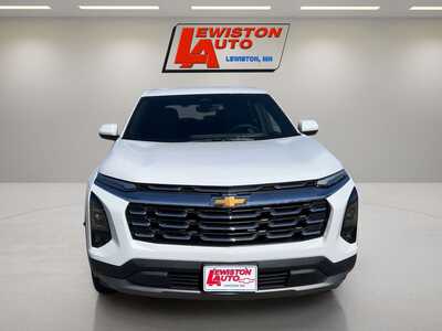 2026 Chevrolet Equinox, $35040. Photo 8