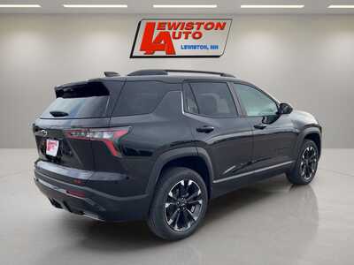 2026 Chevrolet Equinox, $40560. Photo 5