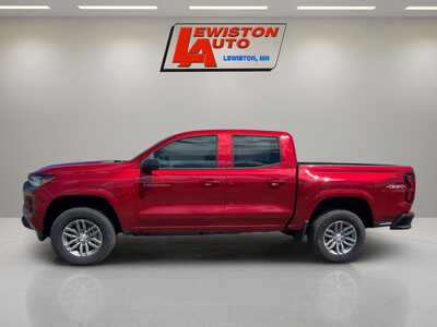 2026 Chevrolet Colorado Crew Cab, $40985. Photo 2