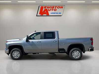 2026 Chevrolet 3500 Crew Cab, $63135. Photo 10
