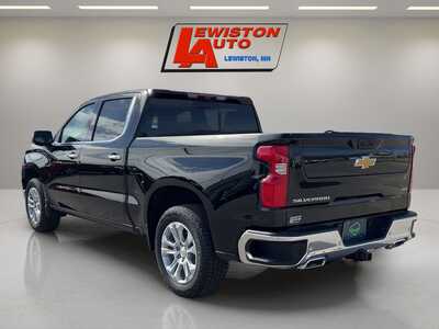 2025 Chevrolet 1500 Crew Cab, $48995. Photo 3